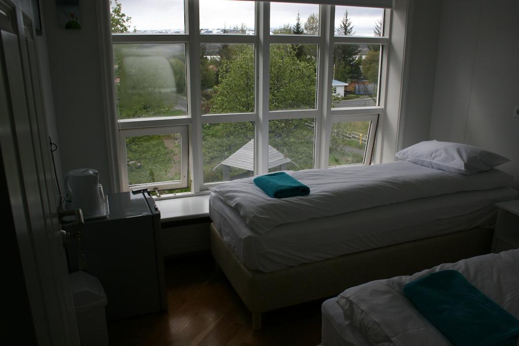 איילססטאד'יר Birta Guesthouse חדר תמונה