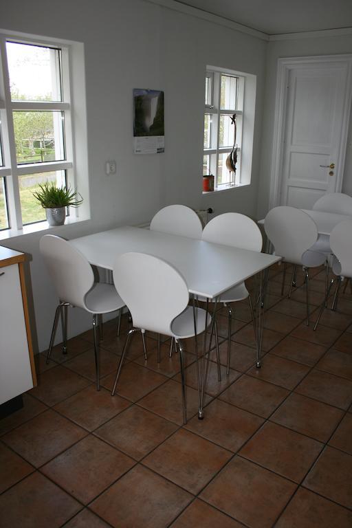 איילססטאד'יר Birta Guesthouse מראה חיצוני תמונה
