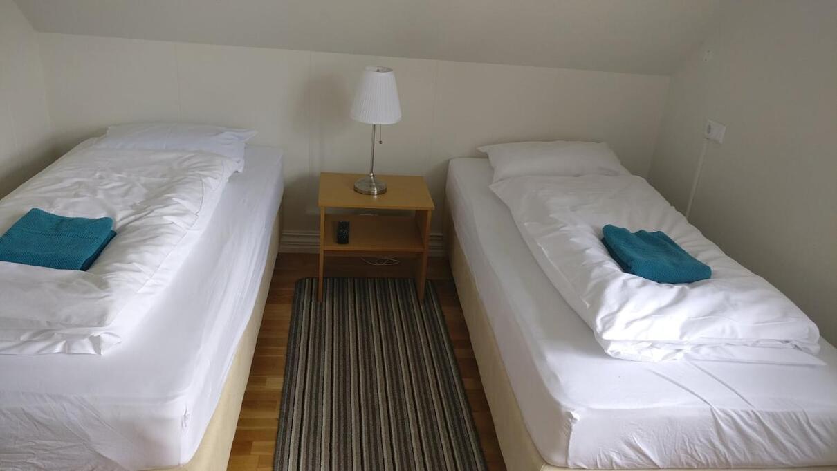 איילססטאד'יר Birta Guesthouse מראה חיצוני תמונה